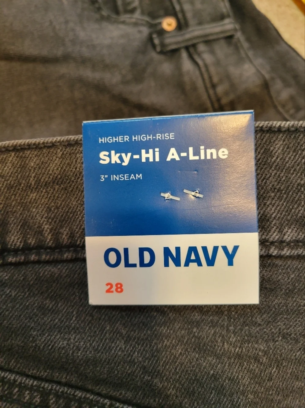 Old Navy Sky-Hi A-Line Black Cutoff Raw Hem Jean Shorts Size 28 Plus
